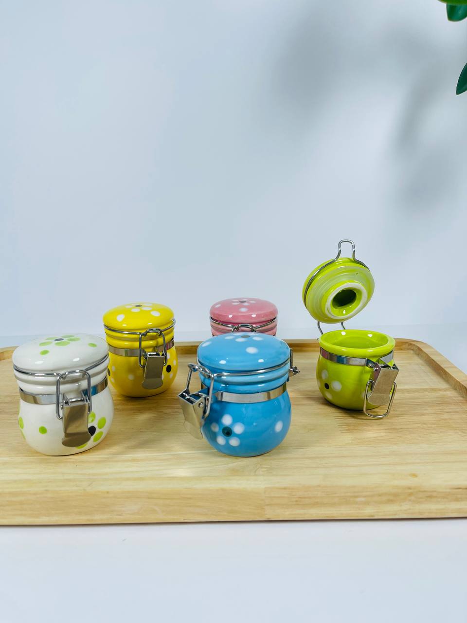 بانکه زعفران سرامیکی در چفتی