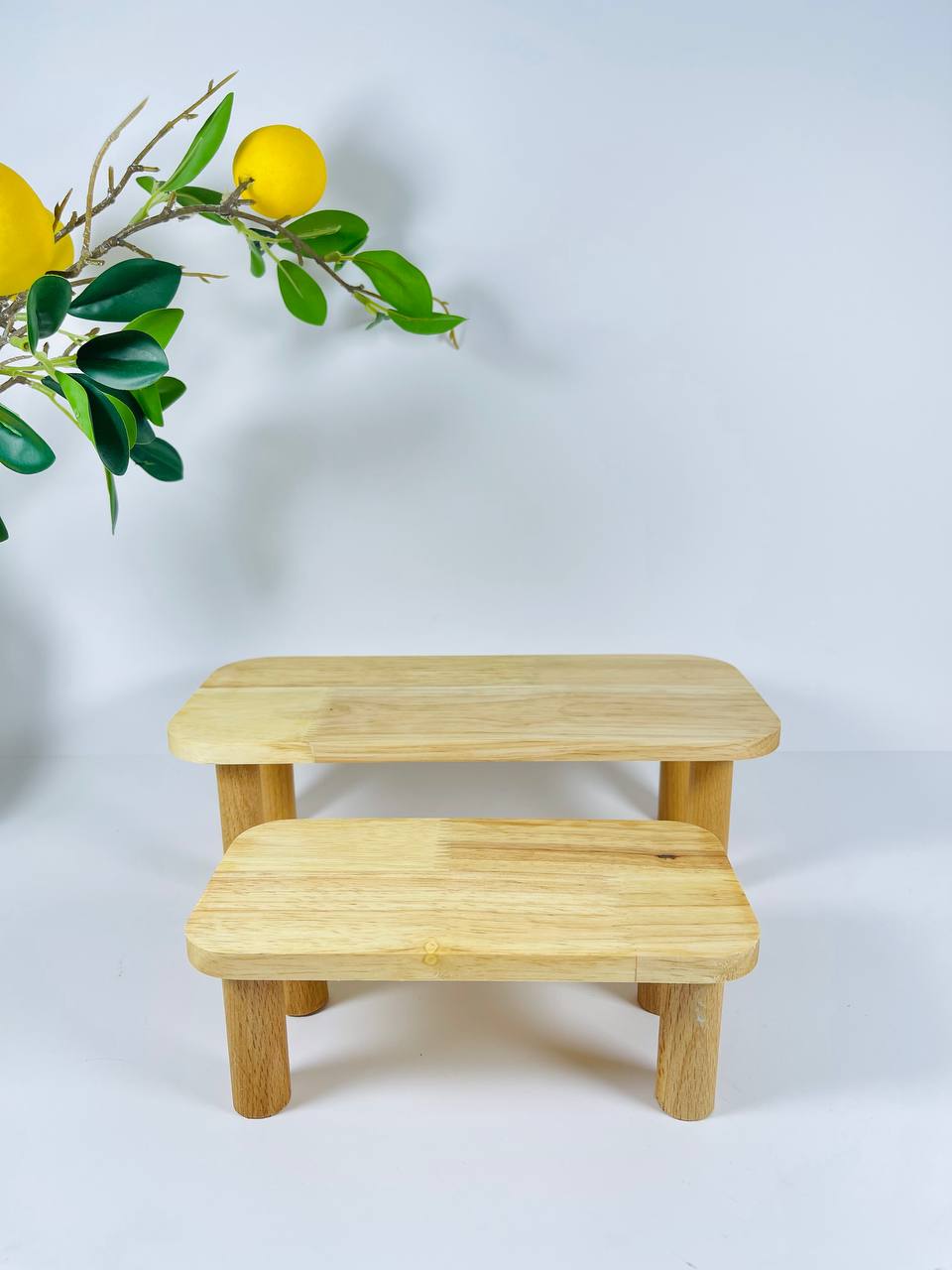 رایزر چوبی وارداتی – استایل و کیفیت در نمایش محصولات و دکور